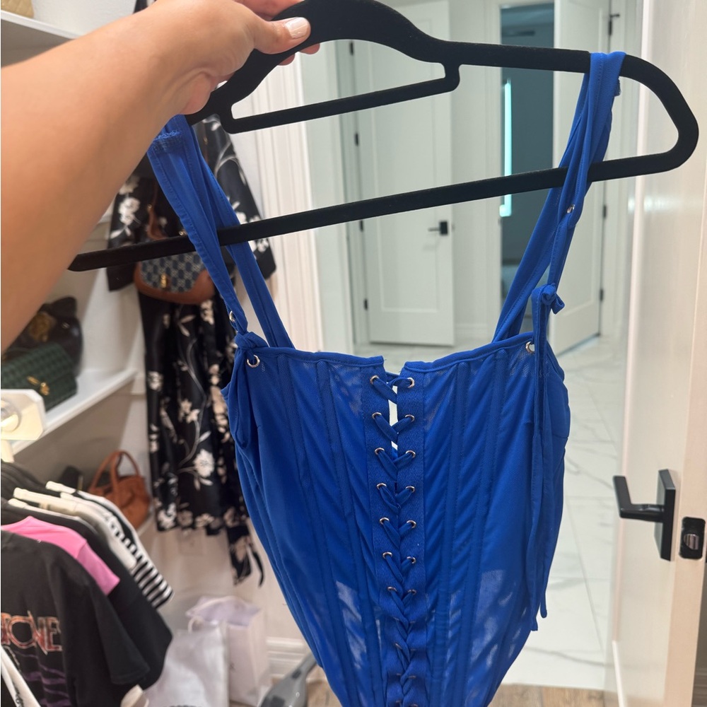 New PrettyLittleThing Royal Blue Lace-Up Top